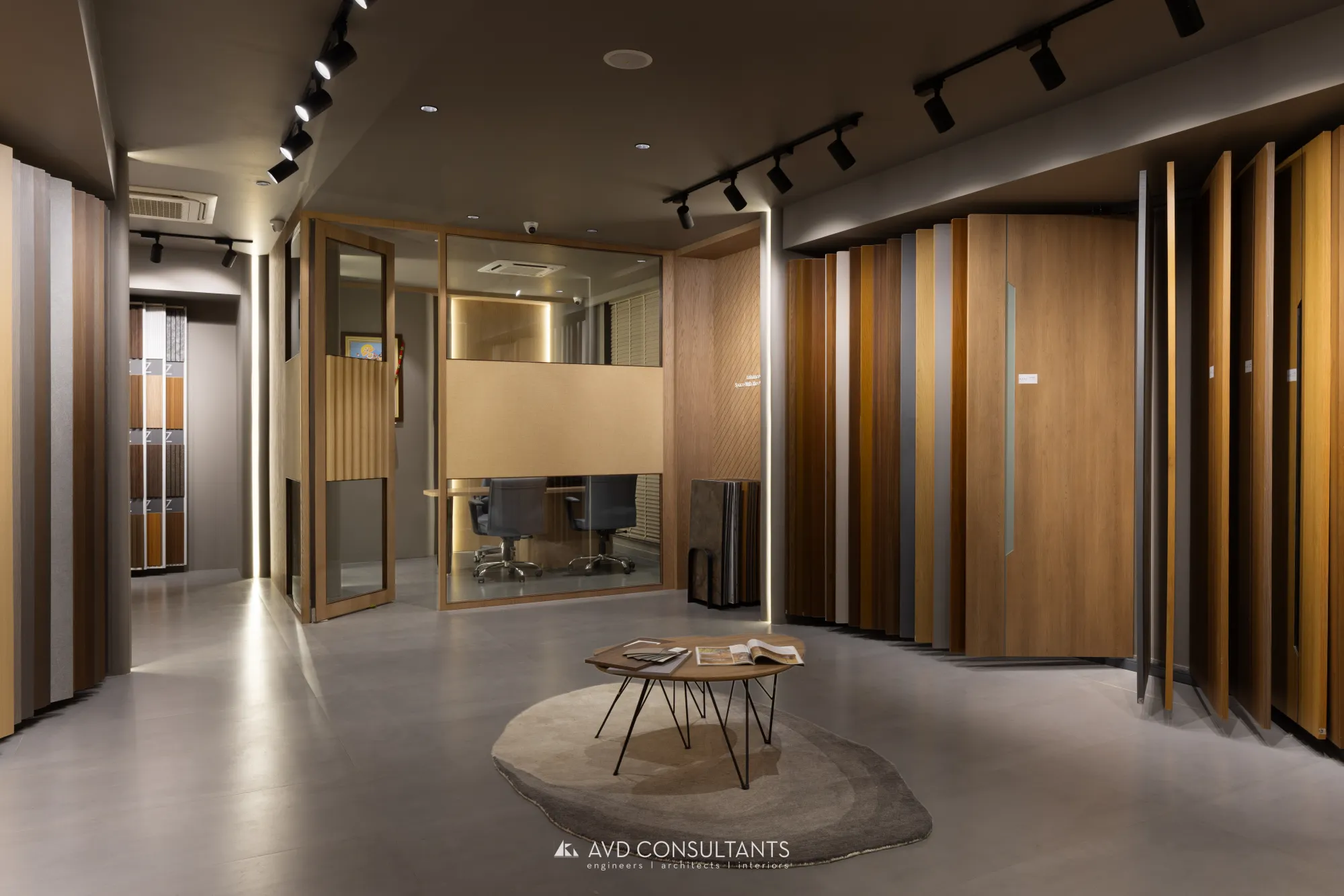 KAAZ Showroom — view 6